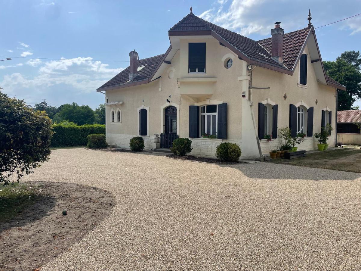 Chambres D'Hotes Villa Capsylvaine Captieux Exterior photo